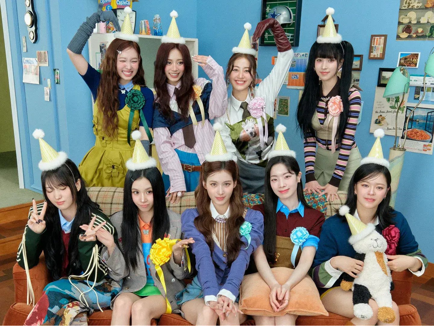 글로벌 최정상 걸그룹' 트와이스, 美 '아메리칸 뮤직 어워즈' K팝 걸그룹 최초 수상 영예!